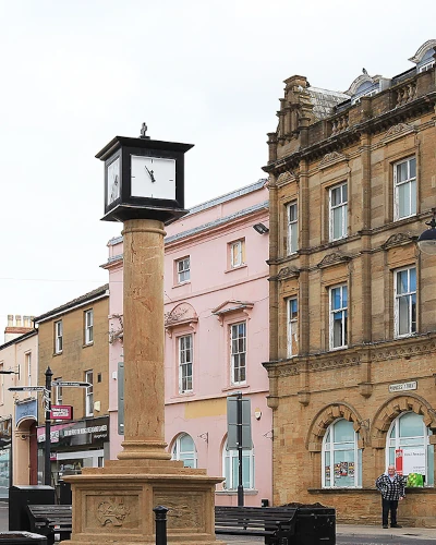 Yeovil clock and shops